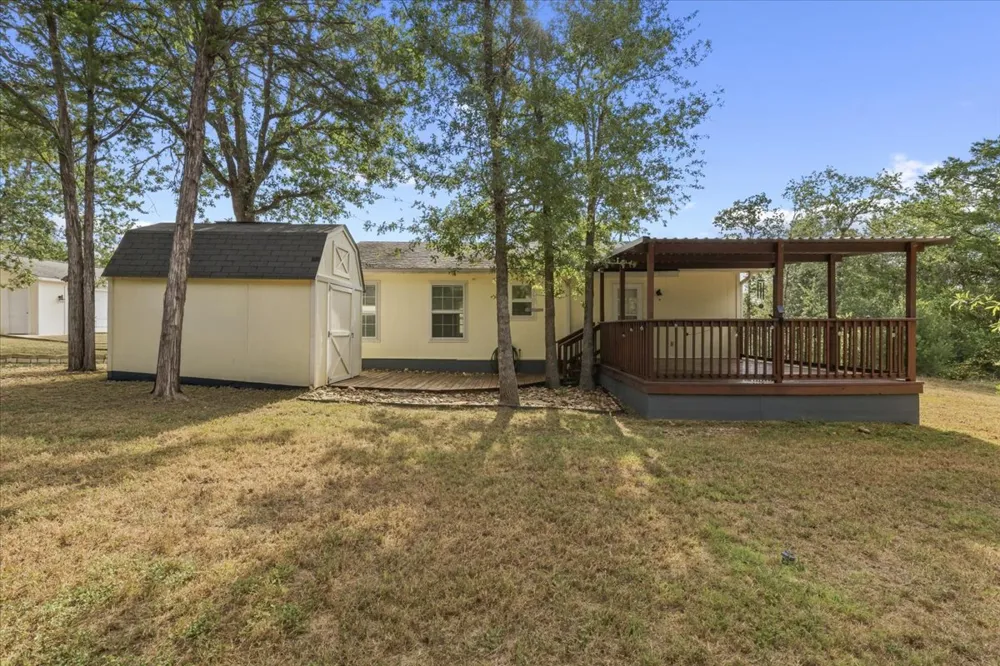 134 Tejas Street Smithville, TX 78957