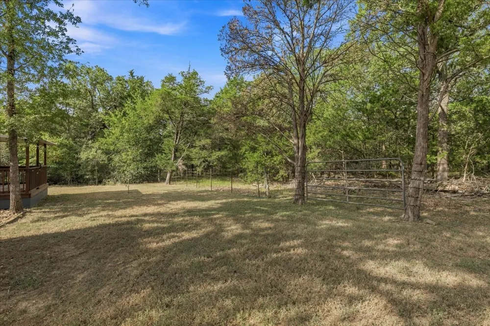 134 Tejas Street Smithville, TX 78957