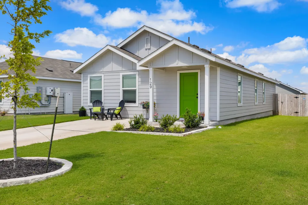 129 Jack Browning Drive Jarrell, TX 76537