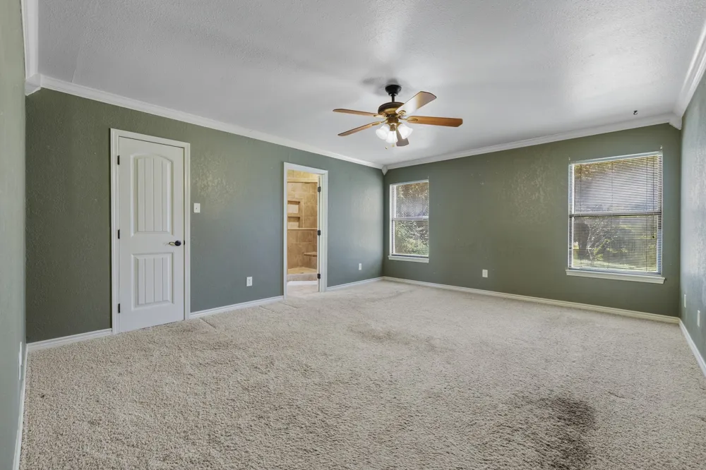 415 Meadow Ridge Drive Kerrville, TX 78028