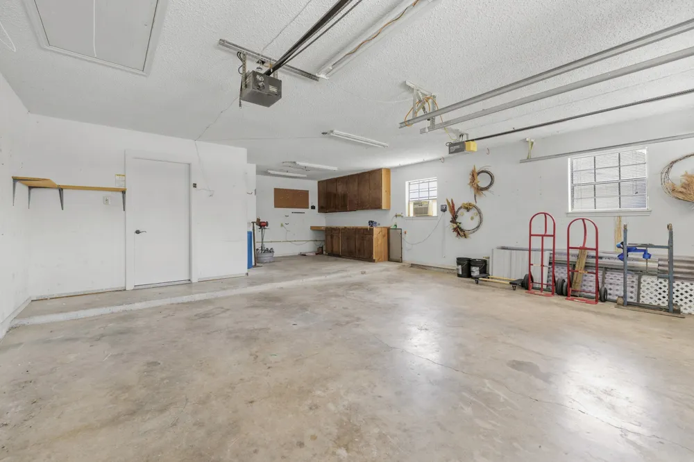 415 Meadow Ridge Drive Kerrville, TX 78028