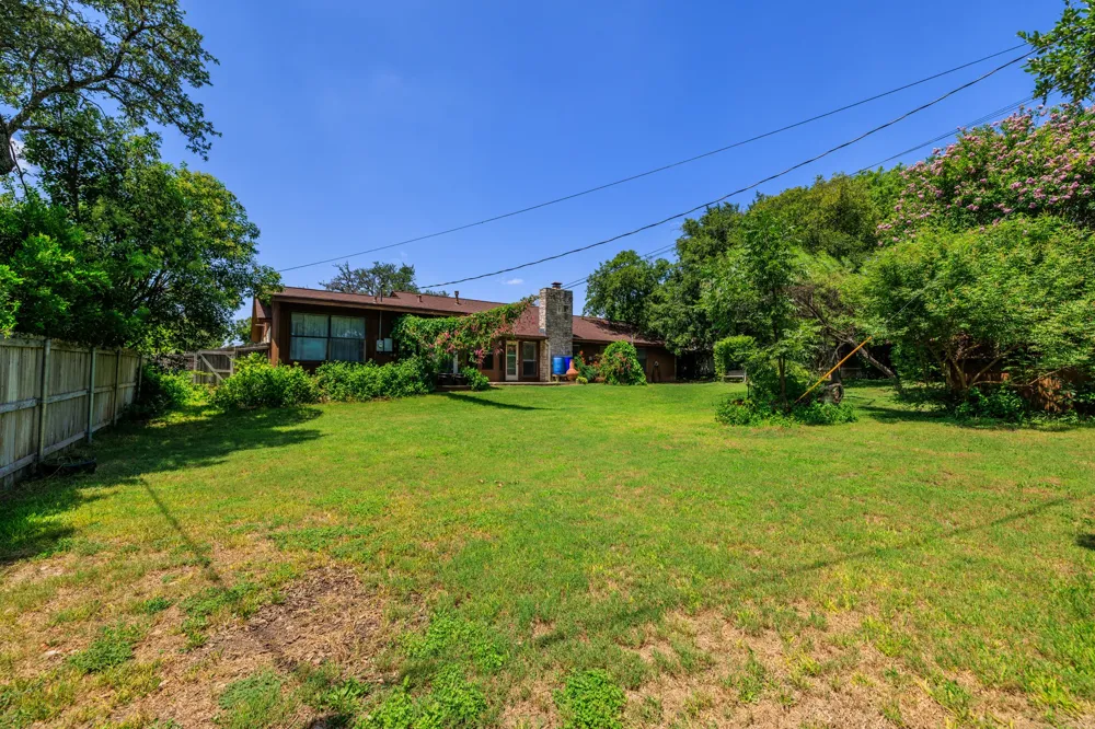 415 Meadow Ridge Drive Kerrville, TX 78028