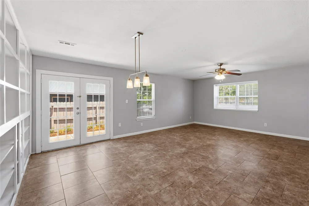 7000 Shannon Drive Austin, TX 78724