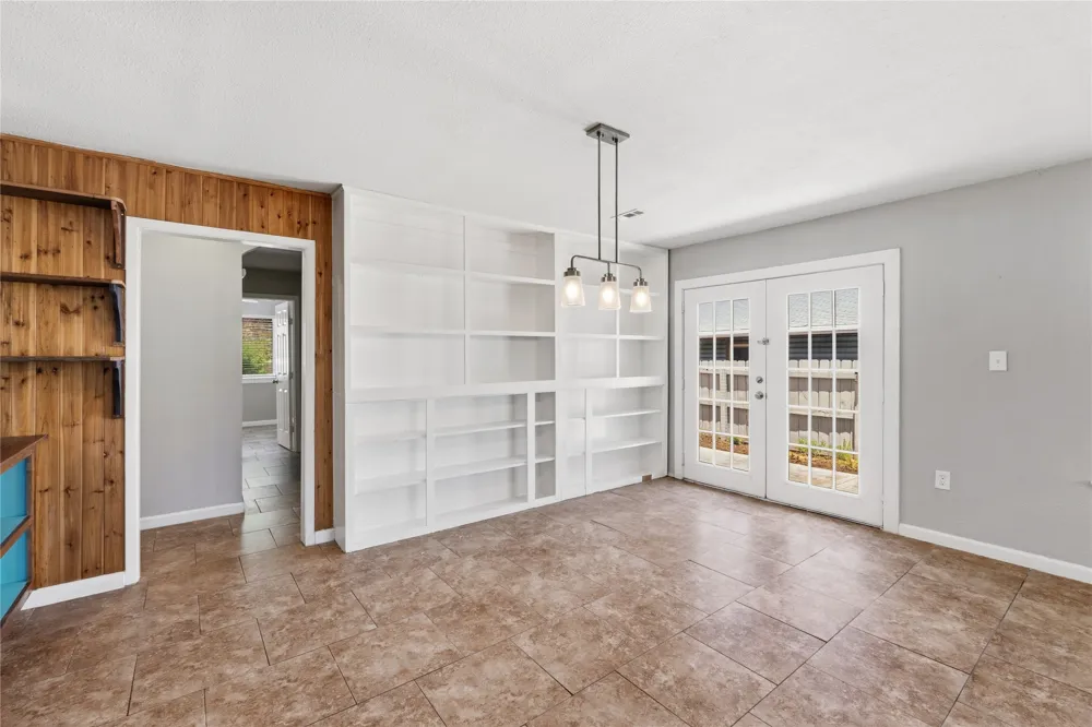 7000 Shannon Drive Austin, TX 78724