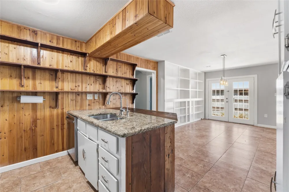 7000 Shannon Drive Austin, TX 78724