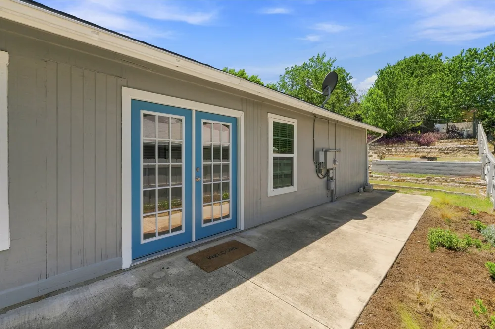 7000 Shannon Drive Austin, TX 78724