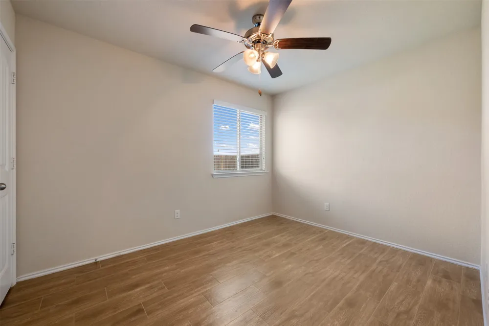208 Plata Lane Jarrell, TX 76537