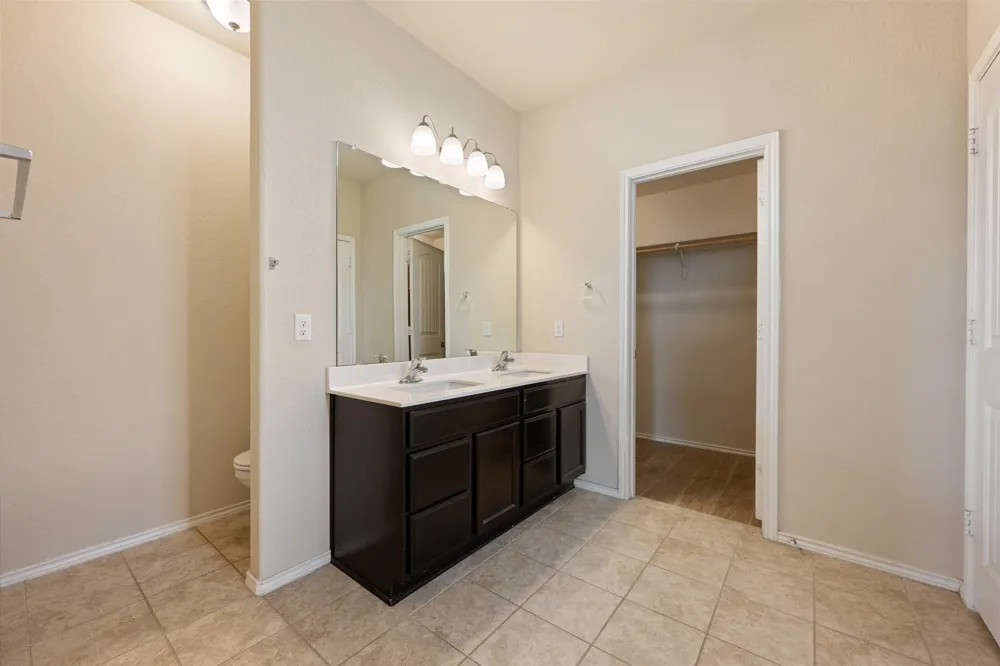 208 Plata Lane Jarrell, TX 76537