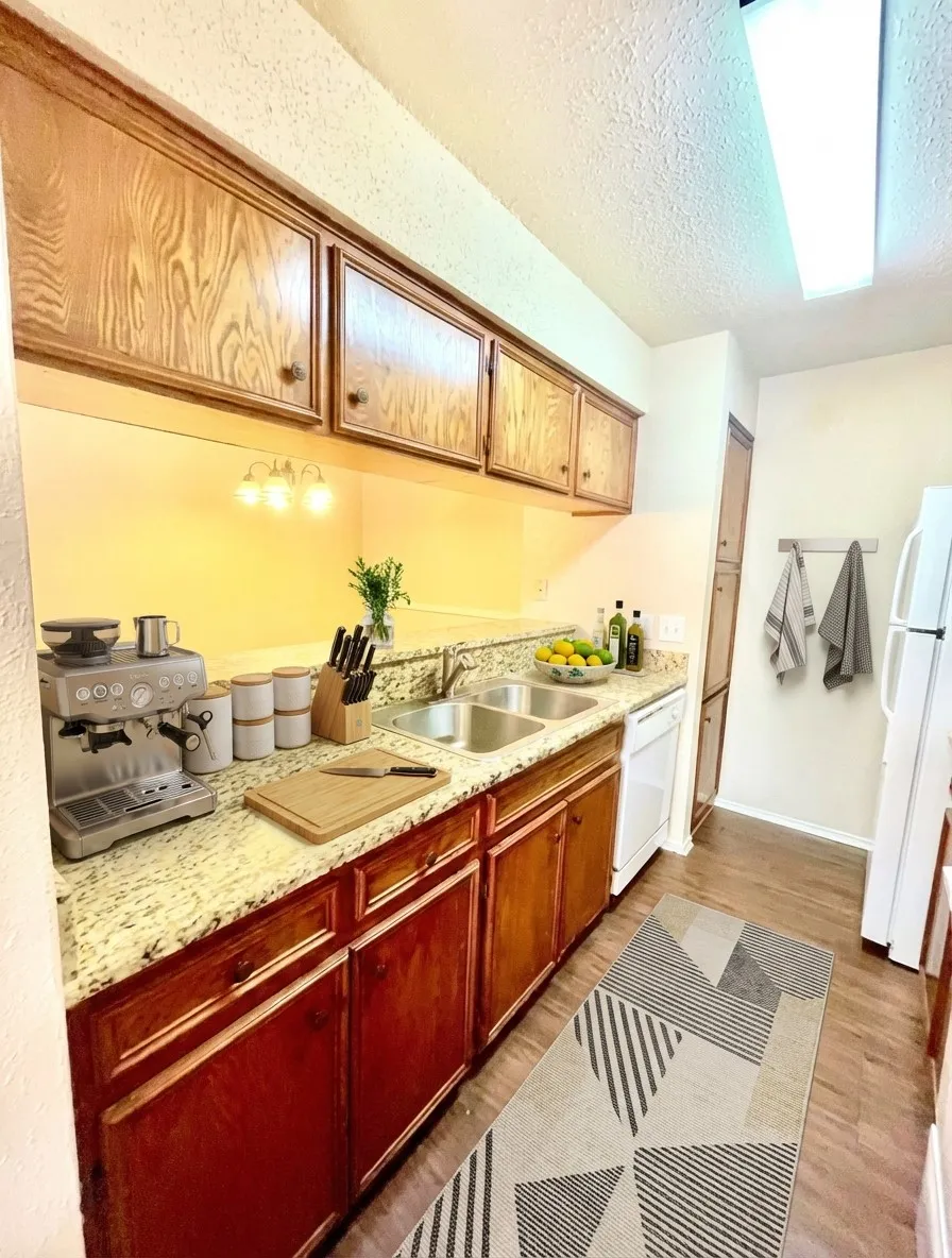 10616 Mellow Meadows #40B Austin, TX 78750