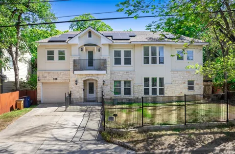 108 E 46th Street