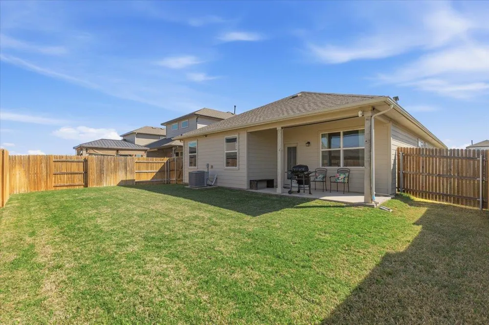 112 Rainmaker Cove Bastrop, TX 78602