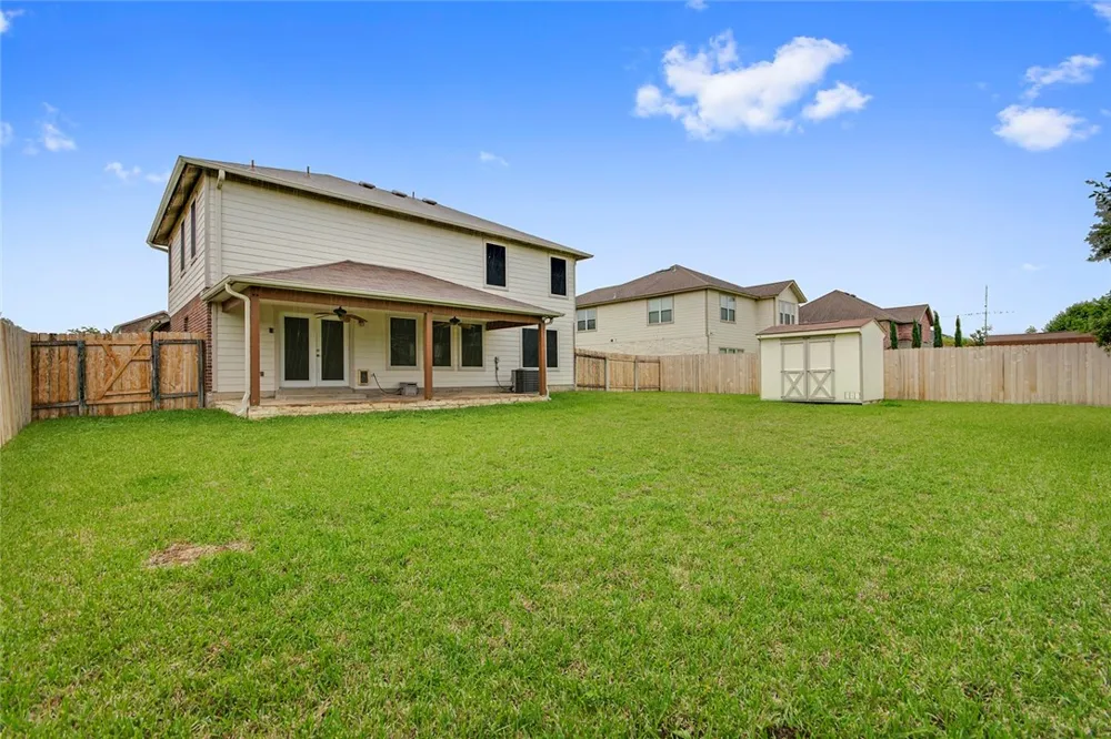 1105 Fox Sparrow Cove Pflugerville, TX 78660
