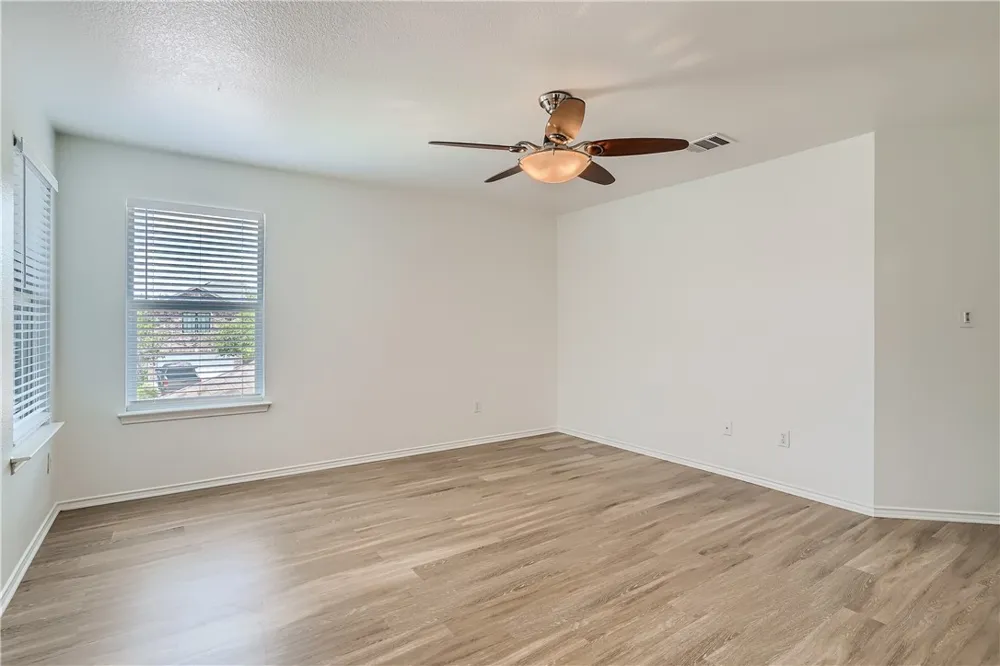 1105 Fox Sparrow Cove Pflugerville, TX 78660