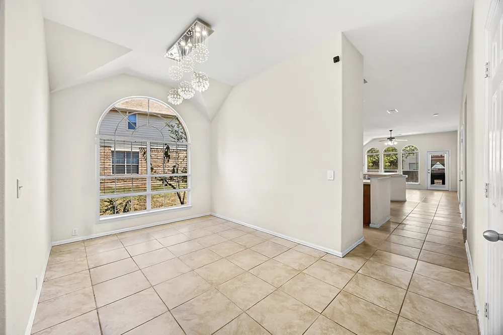437 Hometown Parkway Kyle, TX 78640