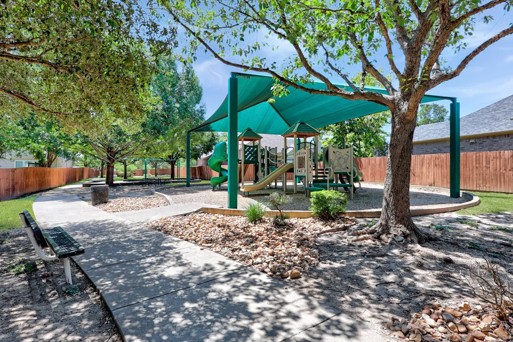 437 Hometown Parkway Kyle, TX 78640