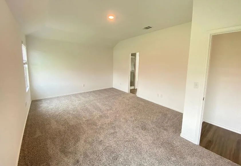 239 Barcelona Kyle, TX 78640