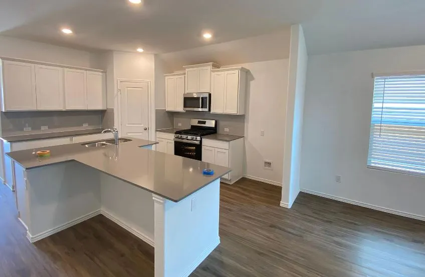 239 Barcelona Kyle, TX 78640