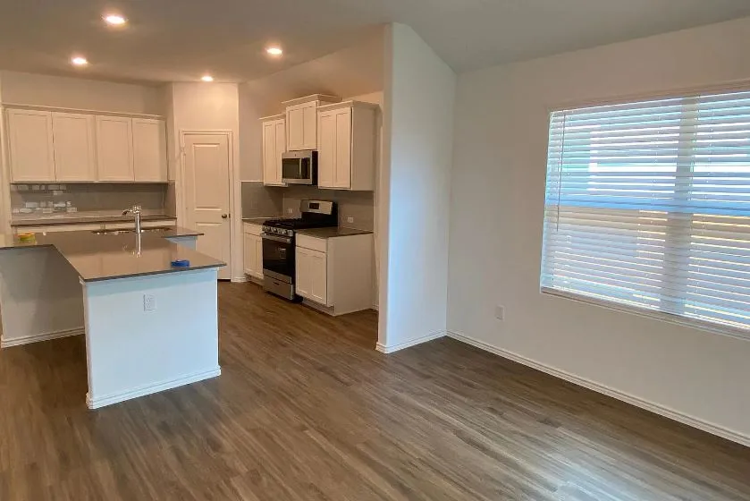 239 Barcelona Kyle, TX 78640