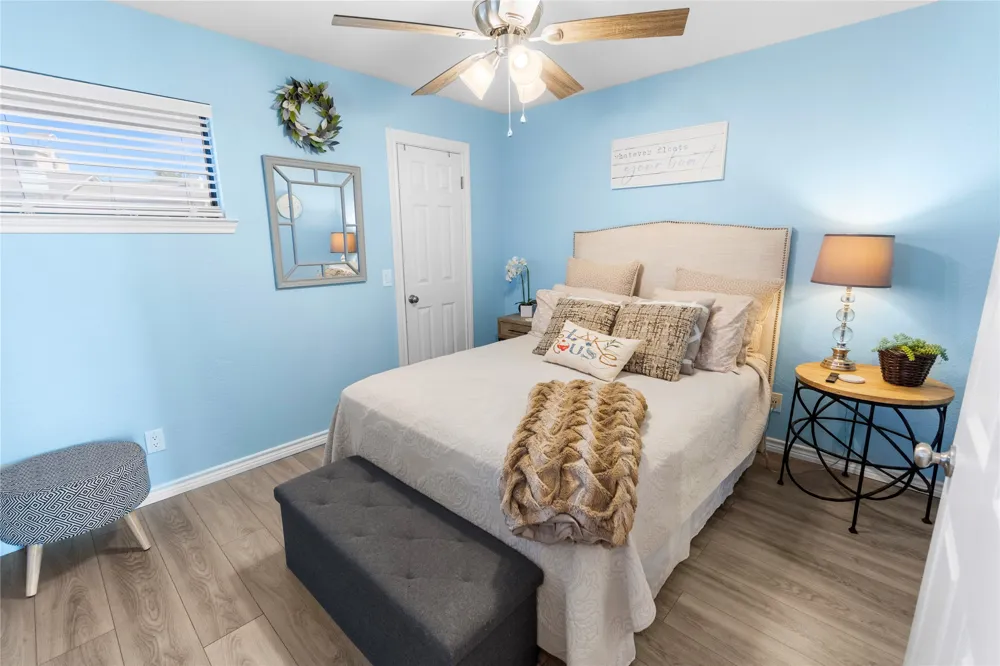 509 Short Circuit #203 Horseshoe Bay, TX 78657