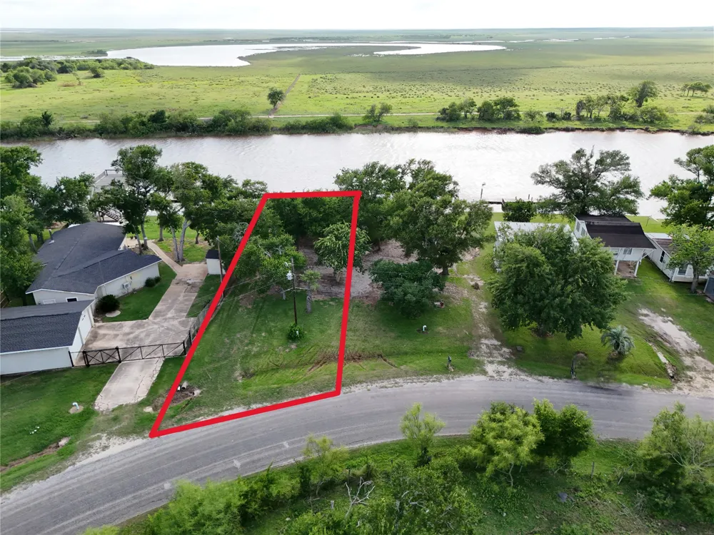 1836 CR 206 Sargent, TX 77414
