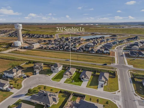 302 Sunshine Lane