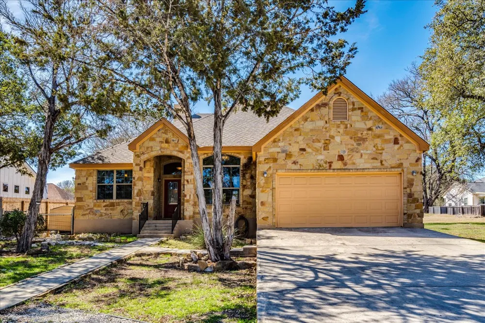 11 Rhapsody Lane Wimberley, TX 78676
