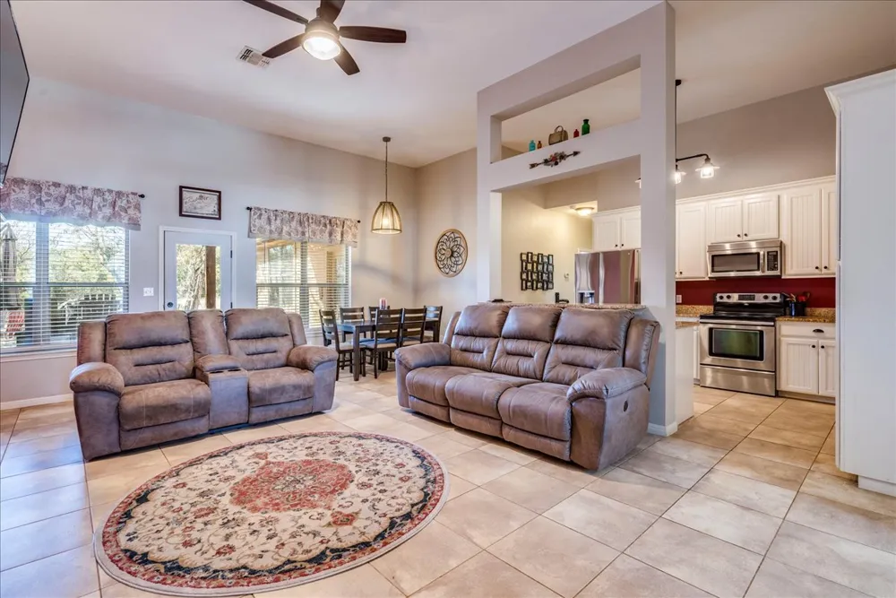 11 Rhapsody Lane Wimberley, TX 78676