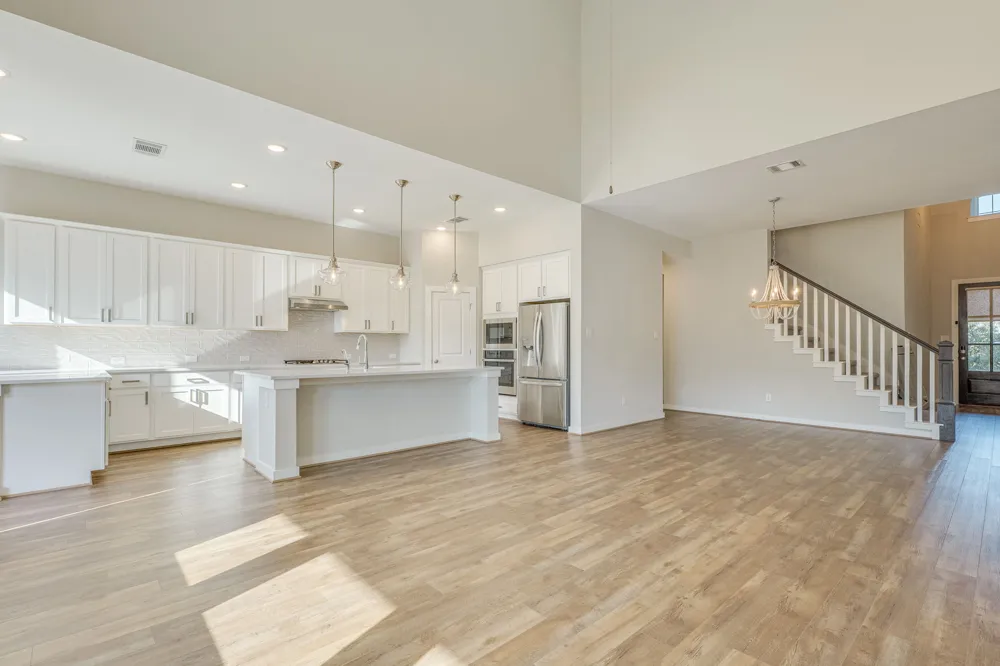 7717 Pace Ravine Drive Lago Vista, TX 78645
