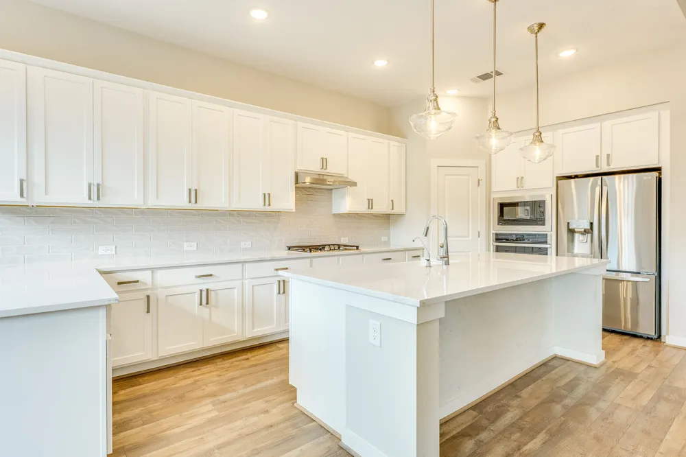 7717 Pace Ravine Drive Lago Vista, TX 78645