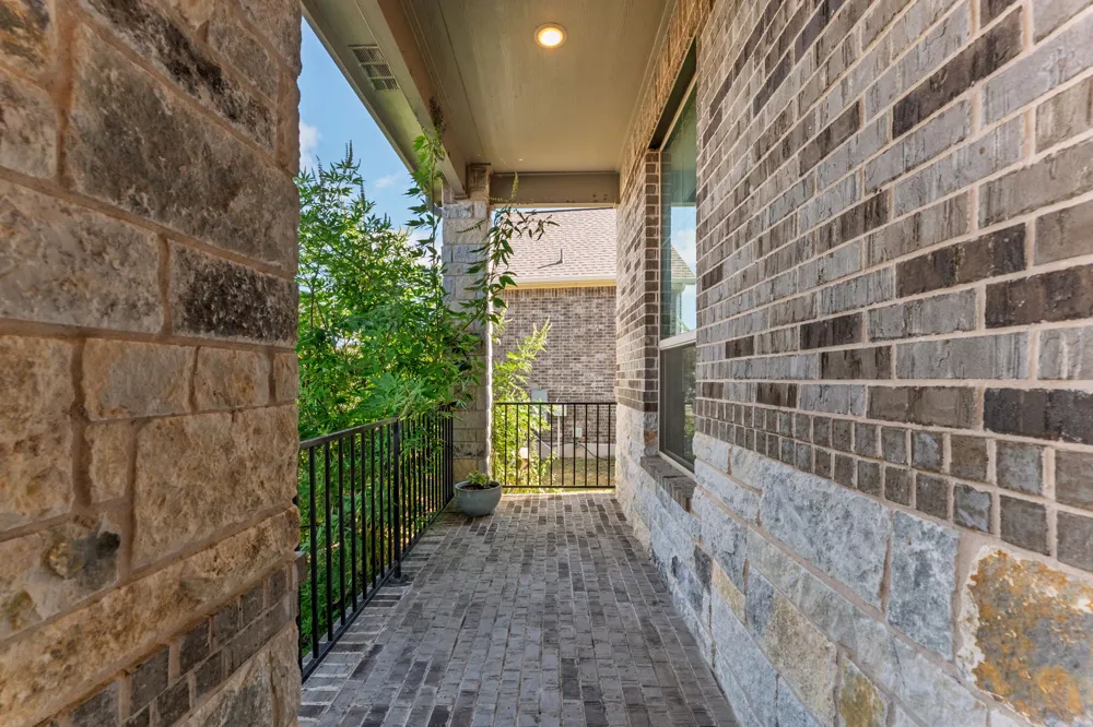 7717 Pace Ravine Drive Lago Vista, TX 78645