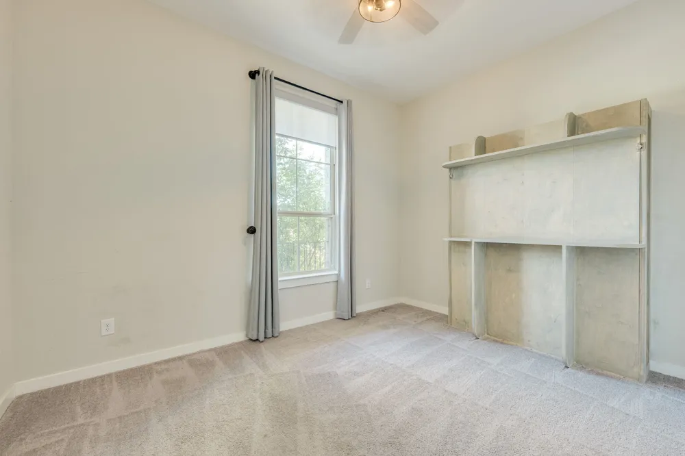 7717 Pace Ravine Drive Lago Vista, TX 78645