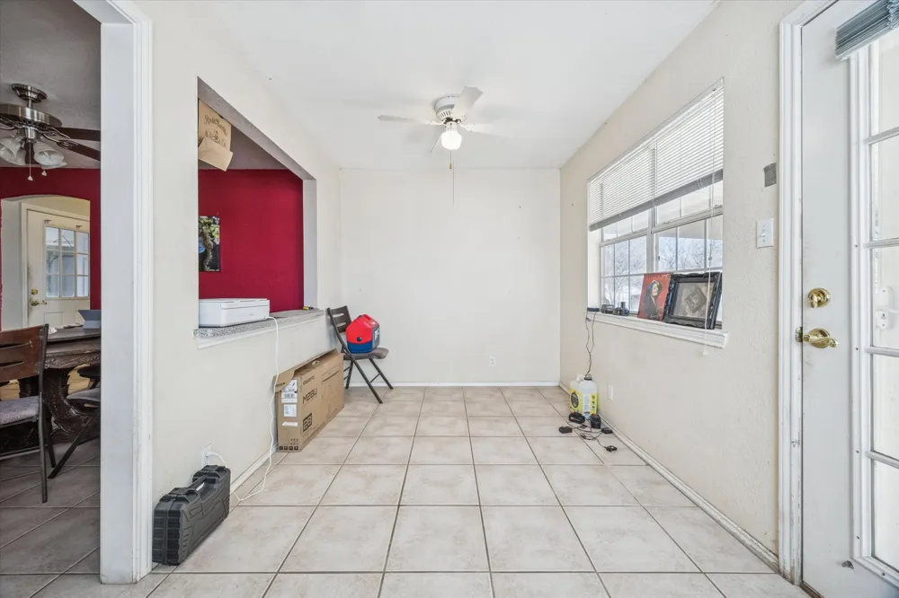 1836 Ridgeview Drive Kingsland, TX 78639