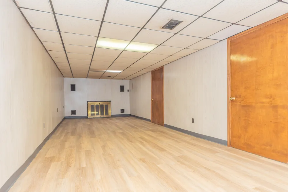 1401 Glengrove Avenue Ypsilanti, MI 48198