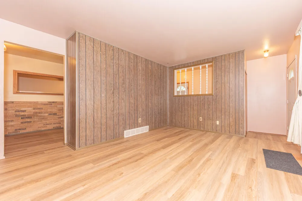 1401 Glengrove Avenue Ypsilanti, MI 48198