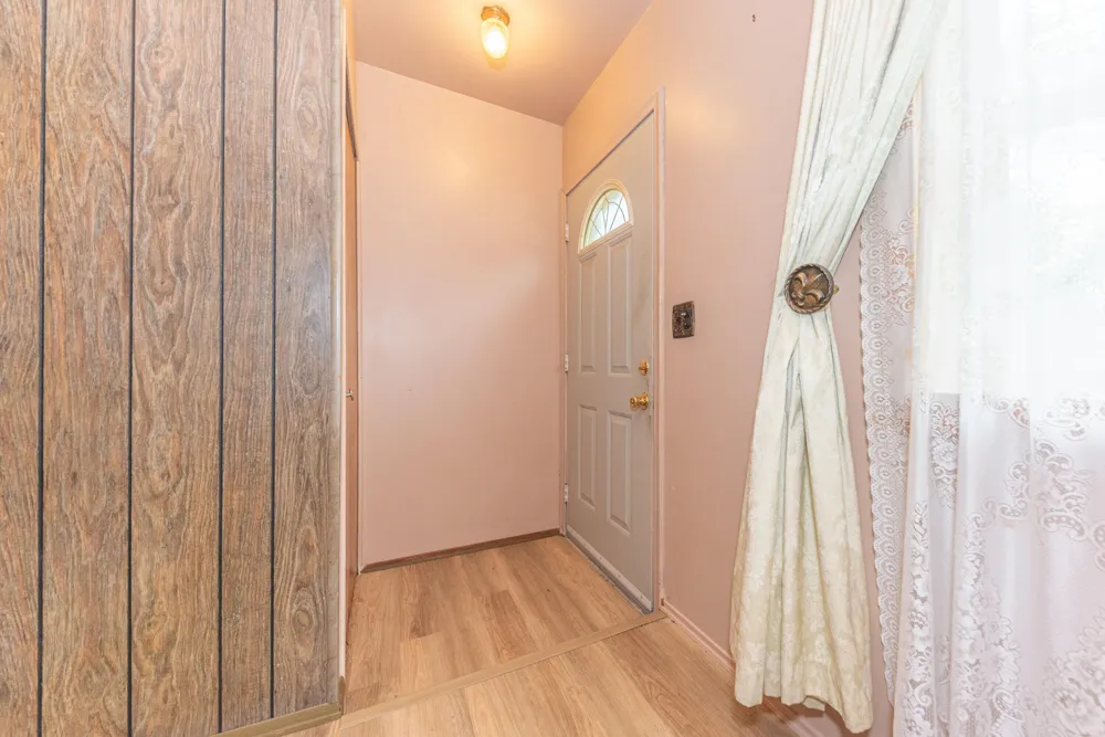1401 Glengrove Avenue Ypsilanti, MI 48198