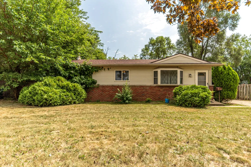 1401 Glengrove Avenue Ypsilanti, MI 48198