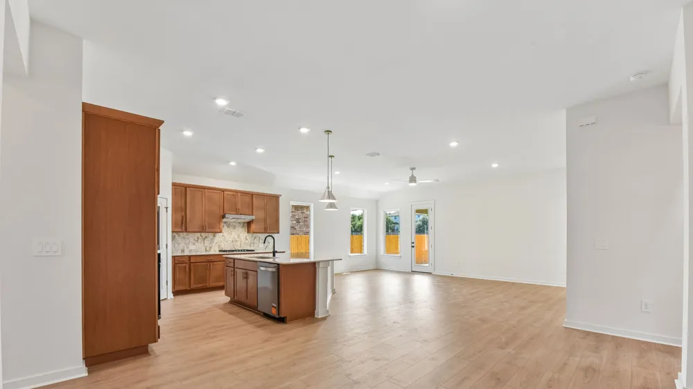 416 Eagle Canyon Drive Leander, TX 78641