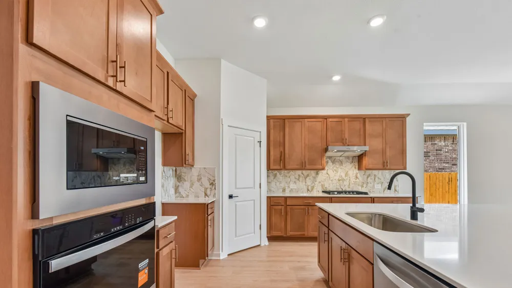 416 Eagle Canyon Drive Leander, TX 78641