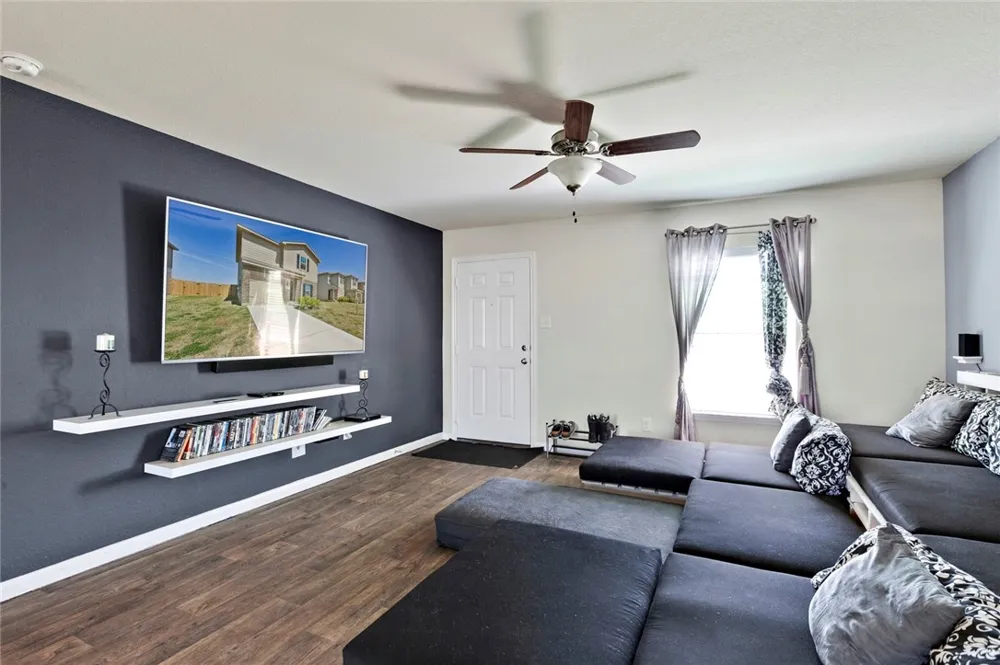 712 Cleary Lane Jarrell, TX 76537