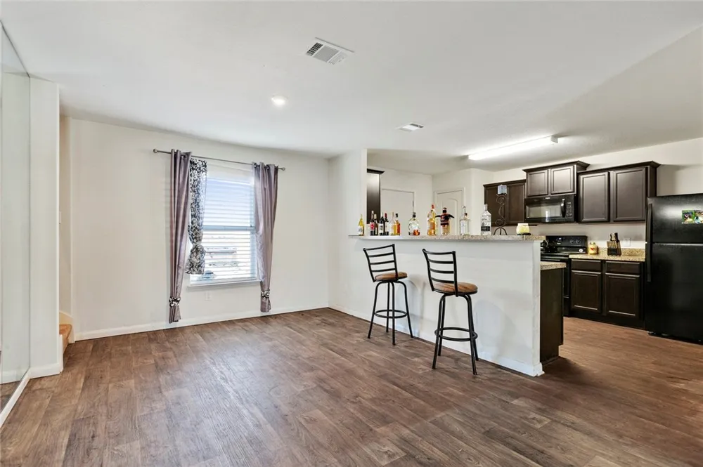 712 Cleary Lane Jarrell, TX 76537