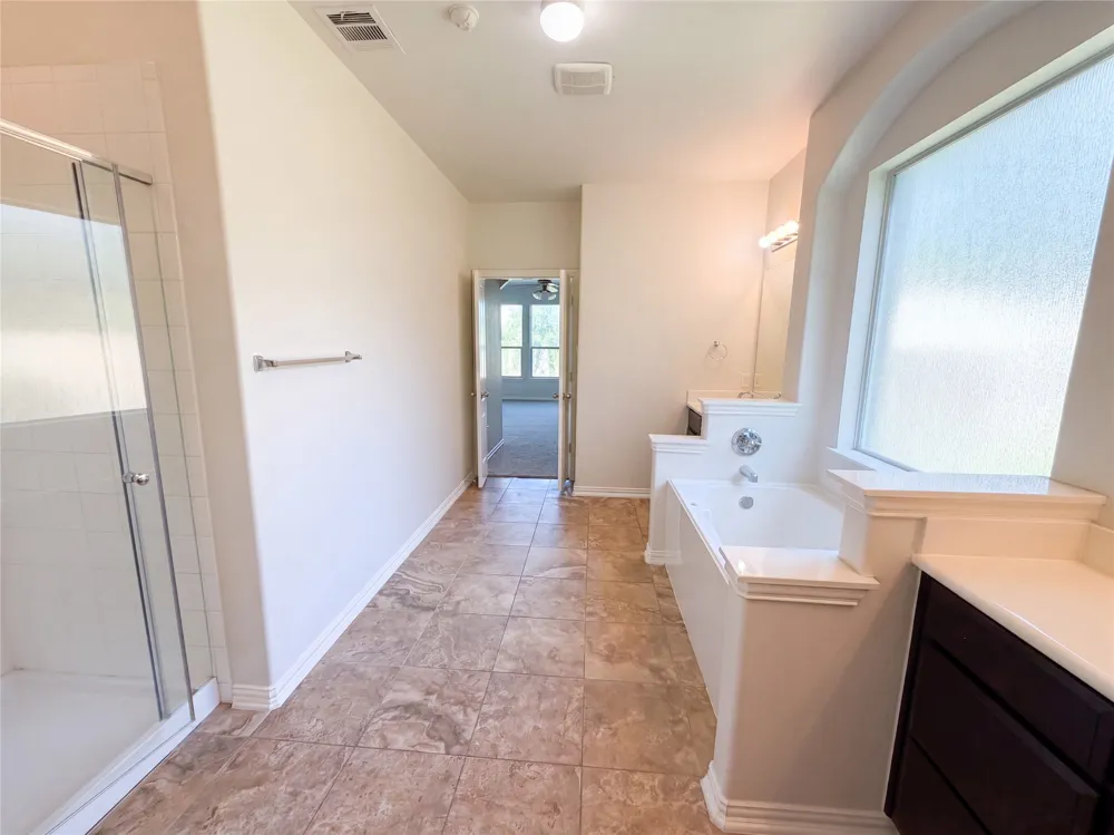 234 Wells Bend Hutto, TX 78634