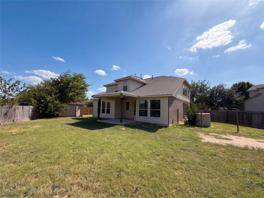 234 Wells Bend Hutto, TX 78634