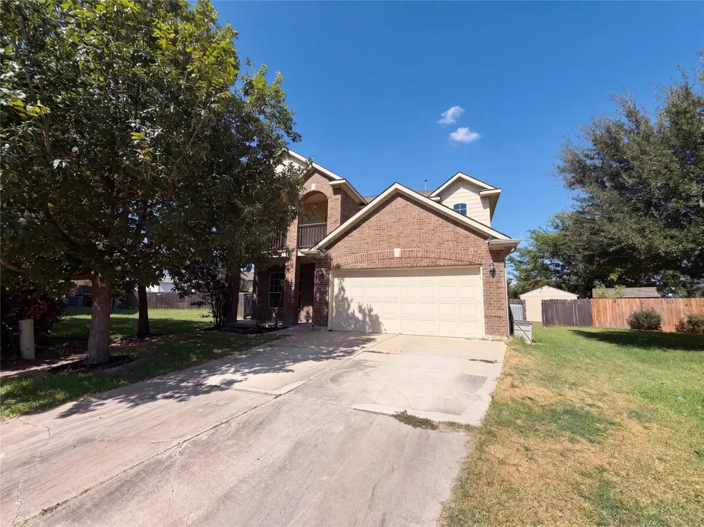 234 Wells Bend Hutto, TX 78634