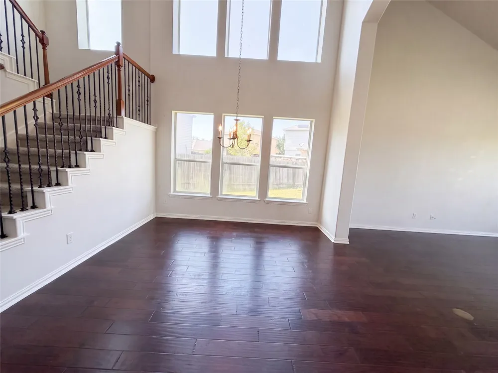 234 Wells Bend Hutto, TX 78634