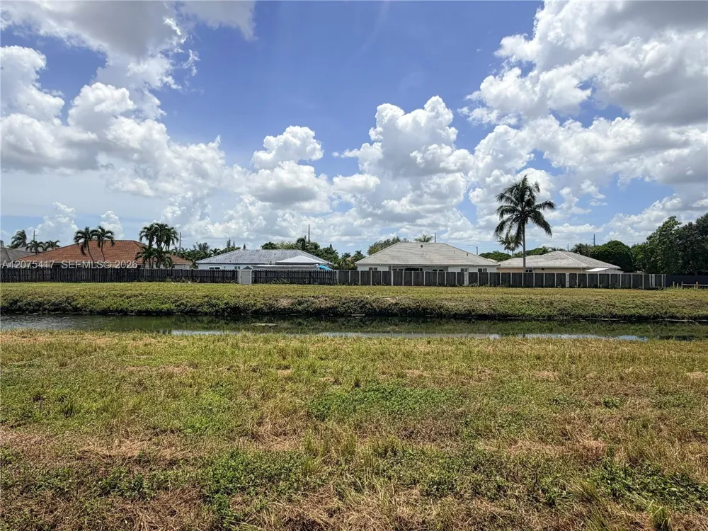 15042 SW 149th St Miami, FL 33196