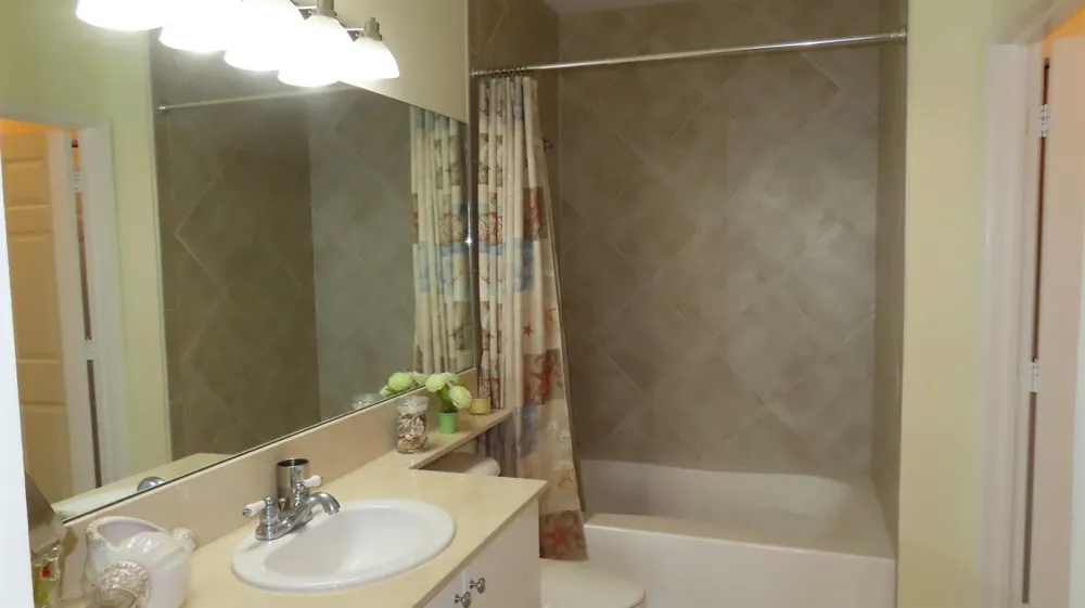 806 E WINDWARD WAY #604 Lantana, FL 33462