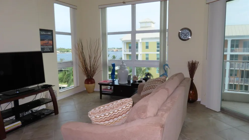 806 E WINDWARD WAY #604 Lantana, FL 33462