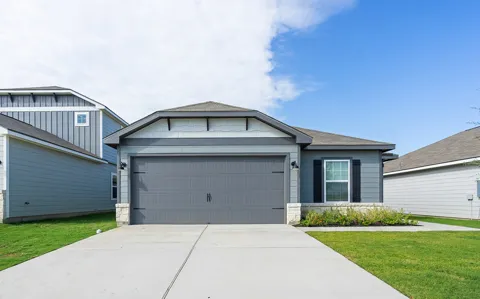 237 W Luna Blue Lane