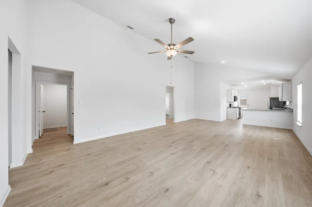 237 W Luna Blue Lane Jarrell, TX 76537