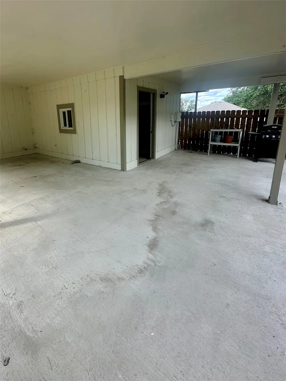 178 Mary Ann Drive Canyon Lake, TX 78133